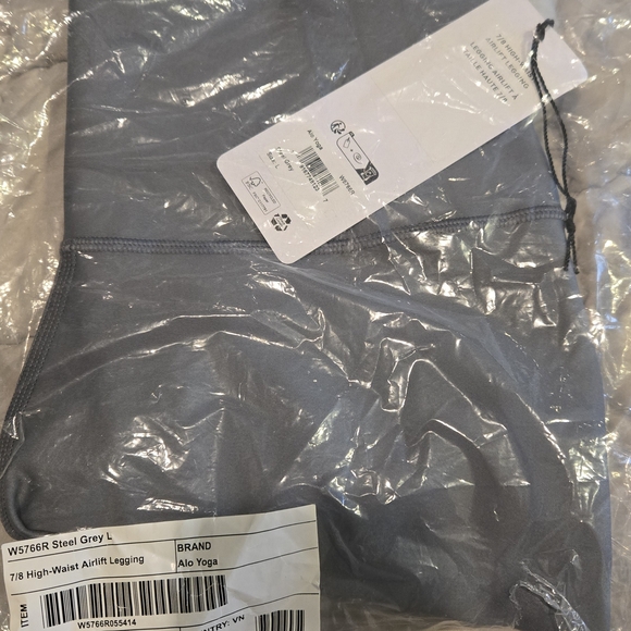 Alo Yoga 7/8 High-Waist Airlift Legging - Picture 6 of 8